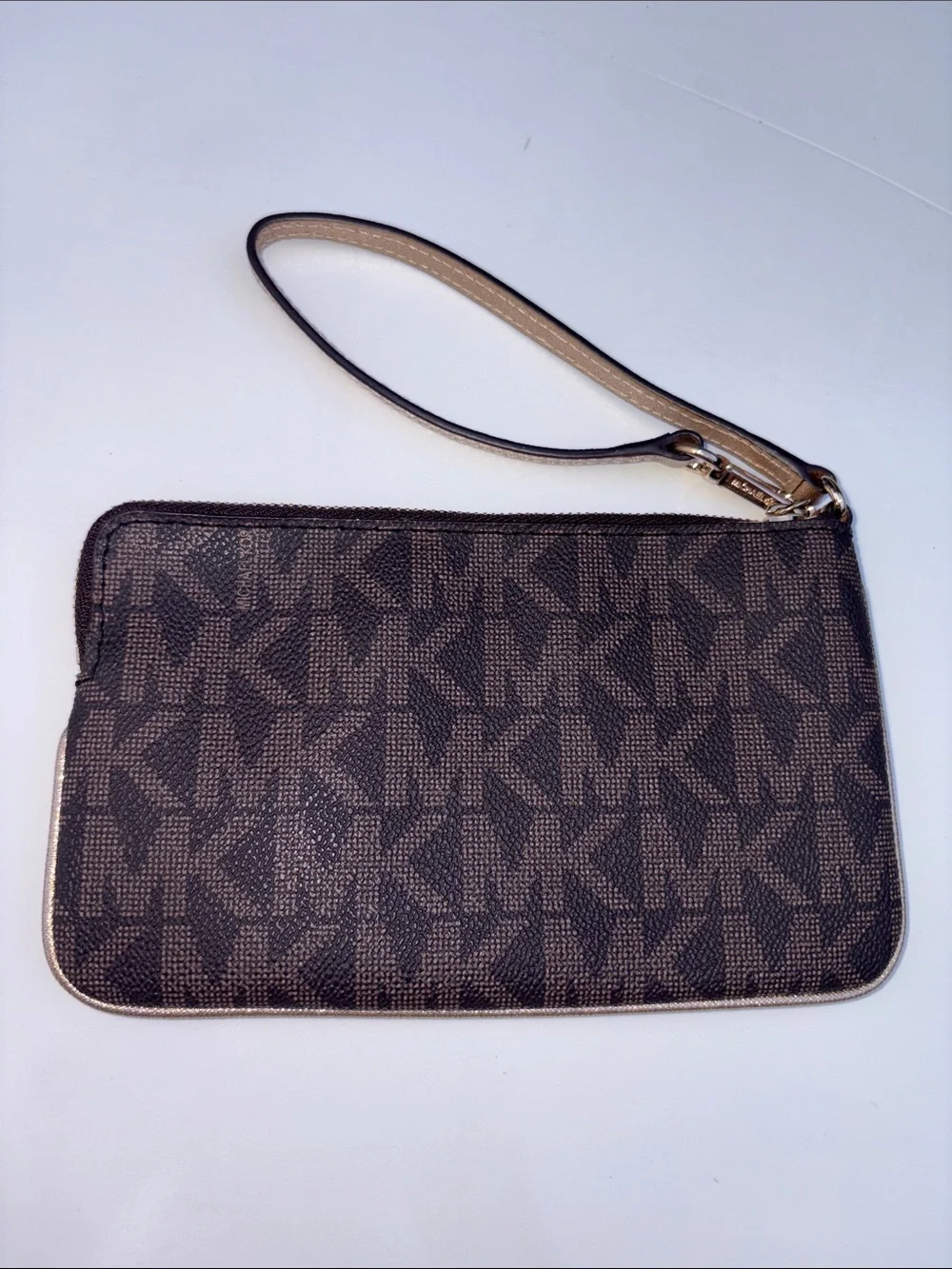 Michael Kors Limited Edition Illustrations Rocket Wristlet 🚀 💫